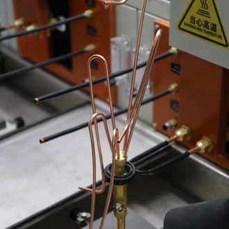 Distribuidor de refrigerante