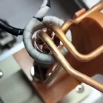 Distribuidor de refrigerante1